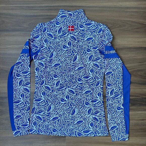 Kastel Denmark Women's Longsleeve Sun Shirt - Chevron Blue Leaves - XS - Picture 3 of 5